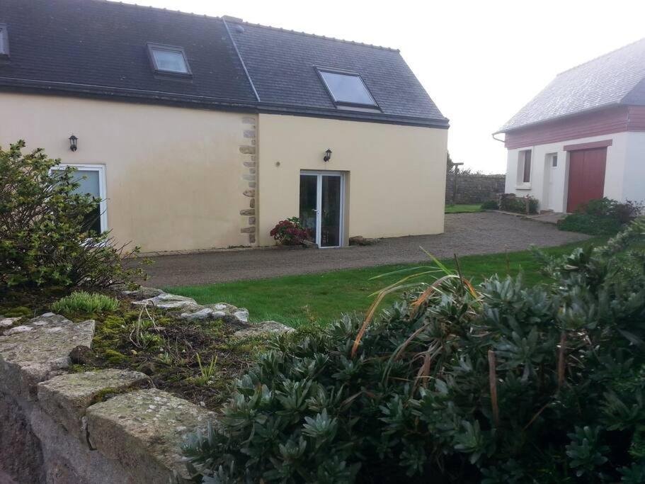 Plouarzel Maison Sur Terrain Clos Mer Iroise מראה חיצוני תמונה